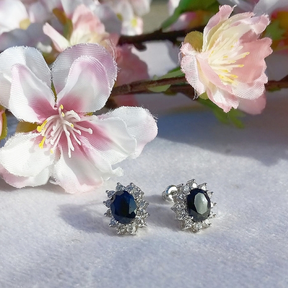 New Genuine Sapphire Earrings - Picture 4 of 11